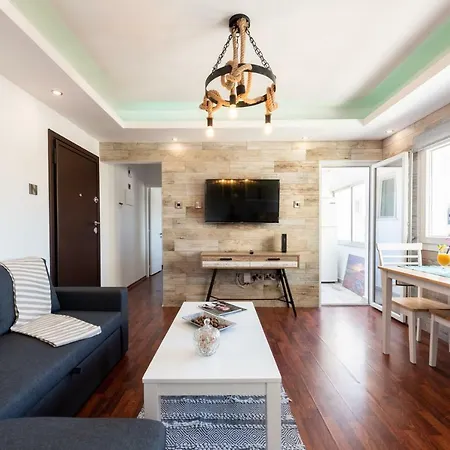 Hawaii Beachfront City Center Appartamento
