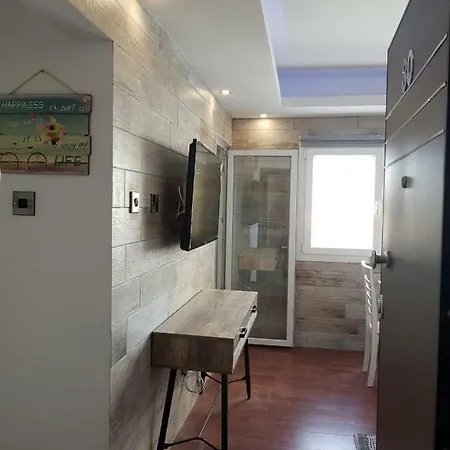 Hawaii Beachfront City Center * Limassol