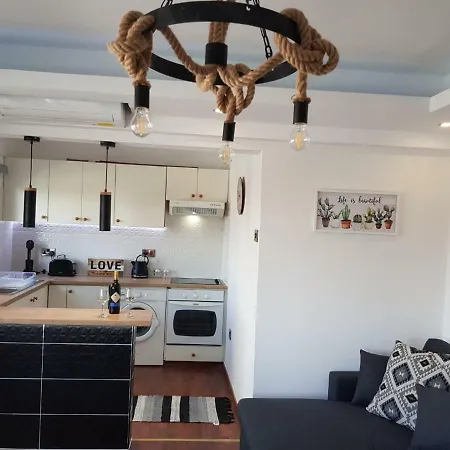Apartment Hawaii Beachfront City Center *