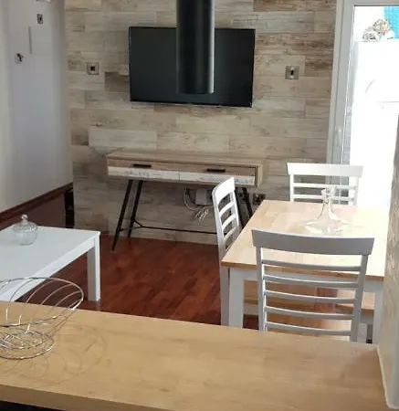 Apartament Hawaii Beachfront City Center *